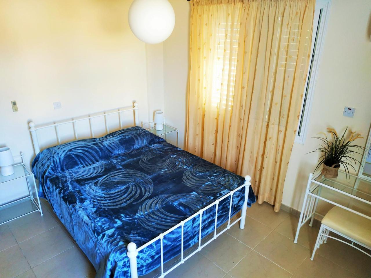 Kissos Apartment Paphos 外观 照片